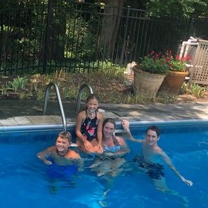 Meet your Posher, Lee